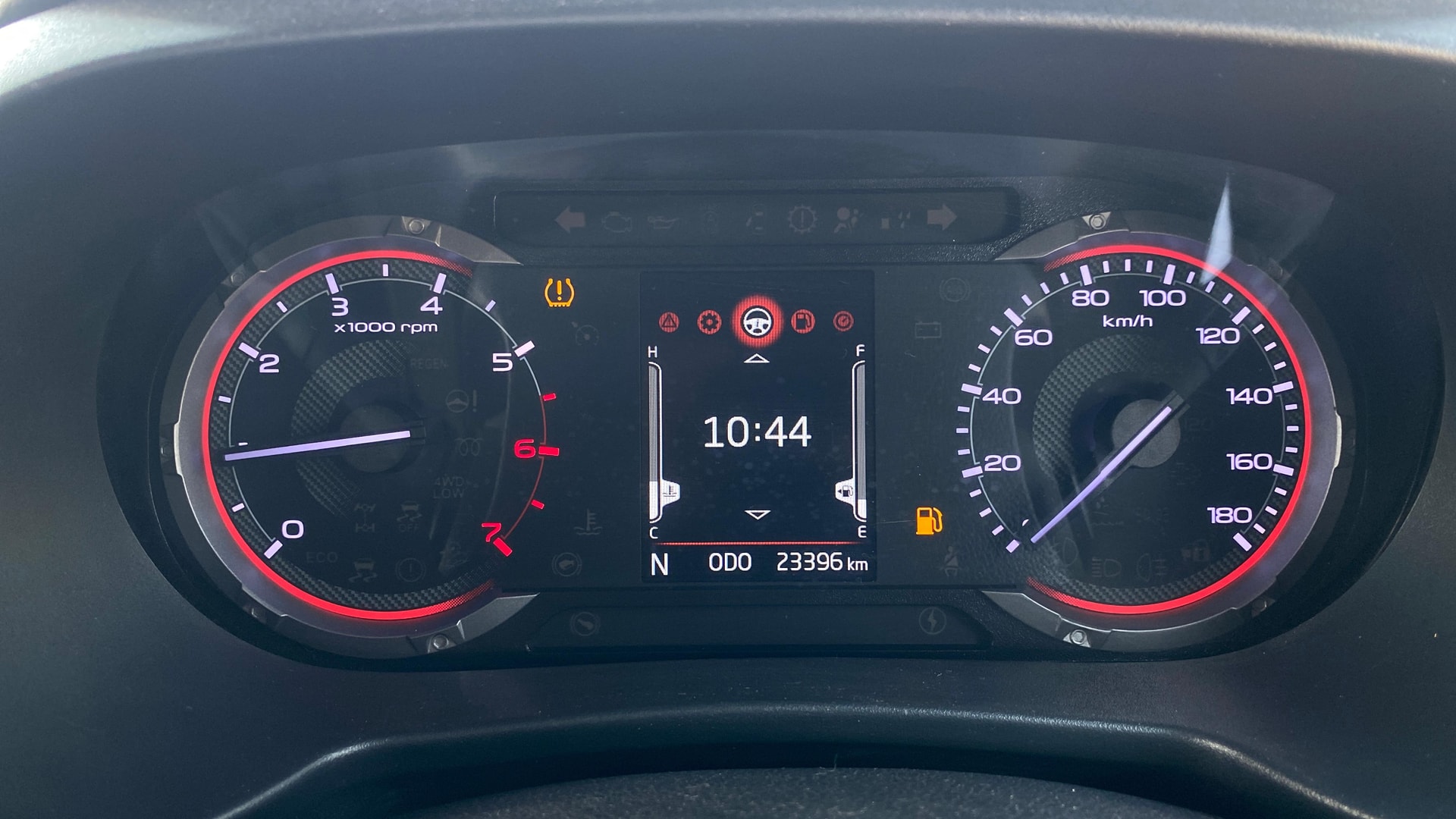 View 2022 Mahindra Thar AX Standard Manual Soft Top 6 Seater Image 33 Used 2022 Mahindra Thar AX Standard Manual Soft Top 6 Seater Image 33