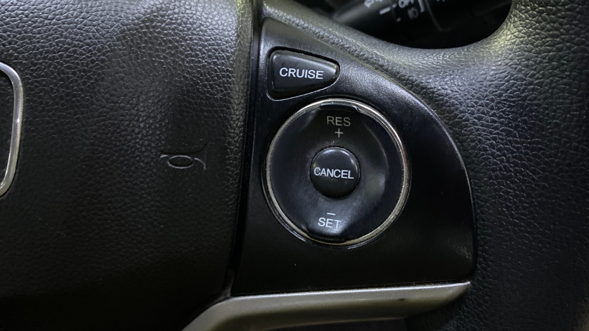View 2022 Honda City ZX MT Diesel Anniversary Edition Image 3 Used 2022 Honda City ZX MT Diesel Anniversary Edition Image 3