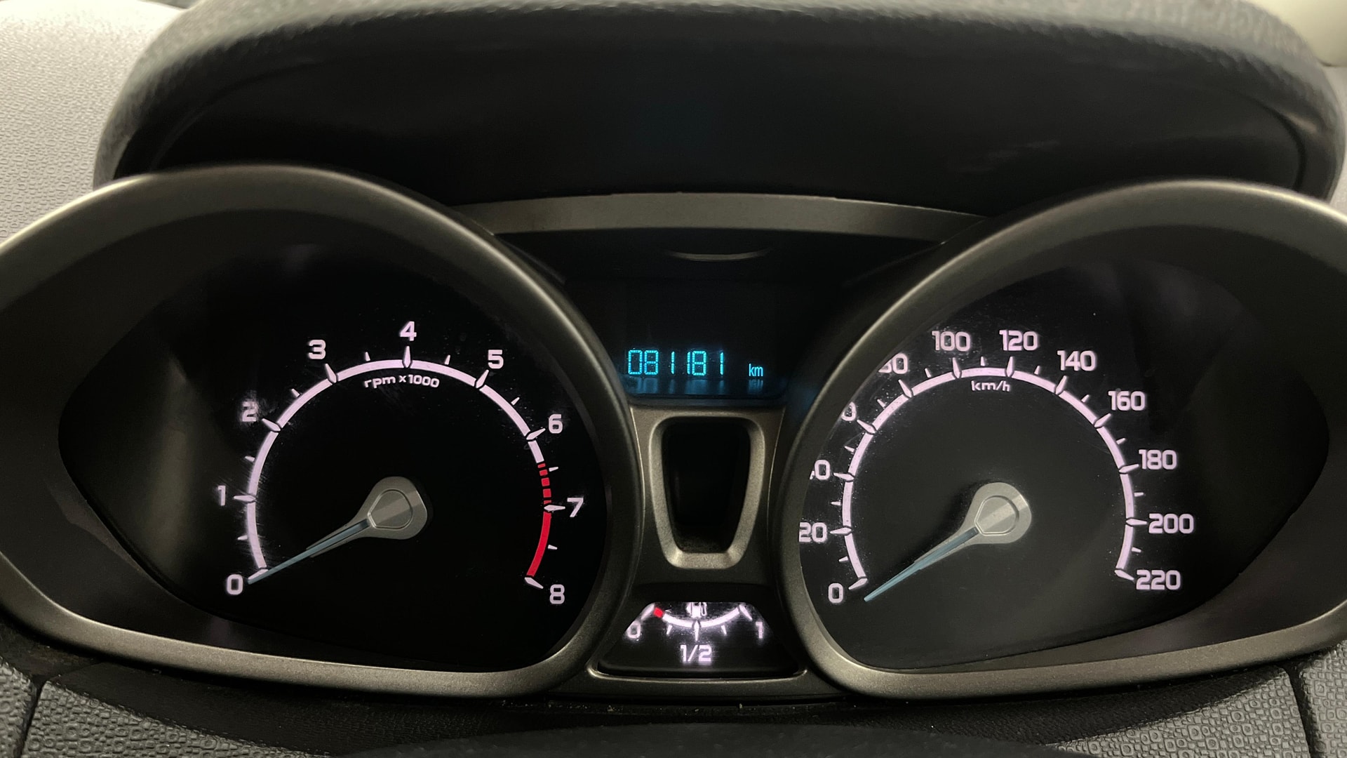 View 2016 Ford EcoSport 1.5 TDCi Diesel Ambiente BS IV Image 34 Used 2016 Ford EcoSport 1.5 TDCi Diesel Ambiente BS IV Image 34