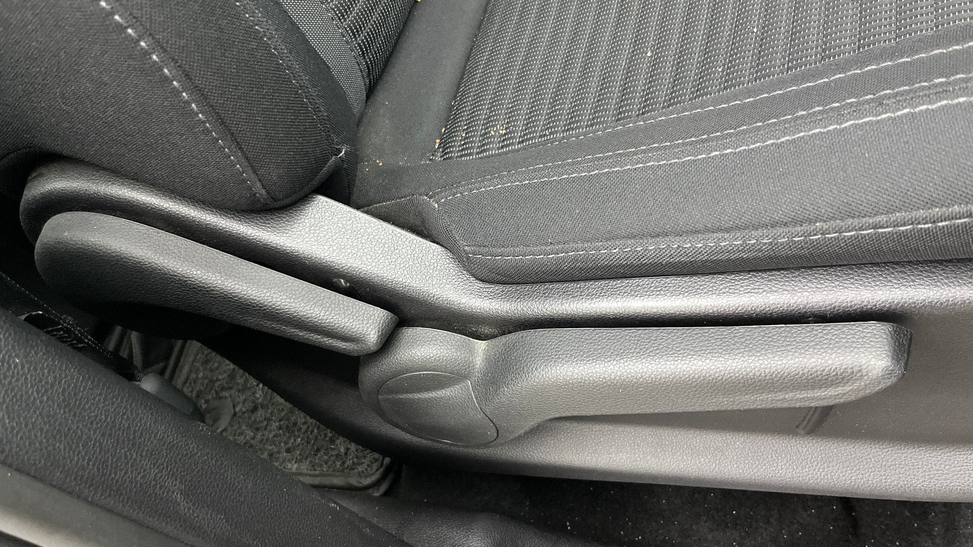 Used 2022 Mahindra XUV700 Used 2022 Mahindra XUV700