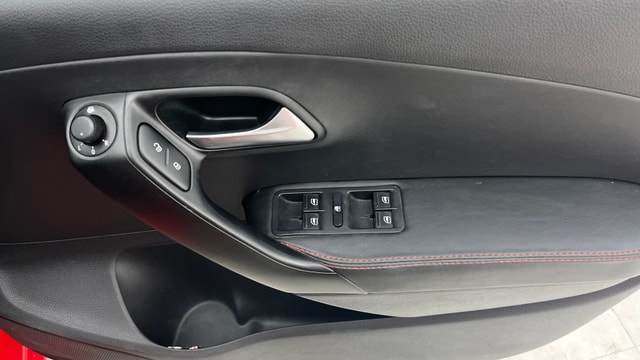 View Volkswagen Polo Image 34 Used Volkswagen Polo Image 34