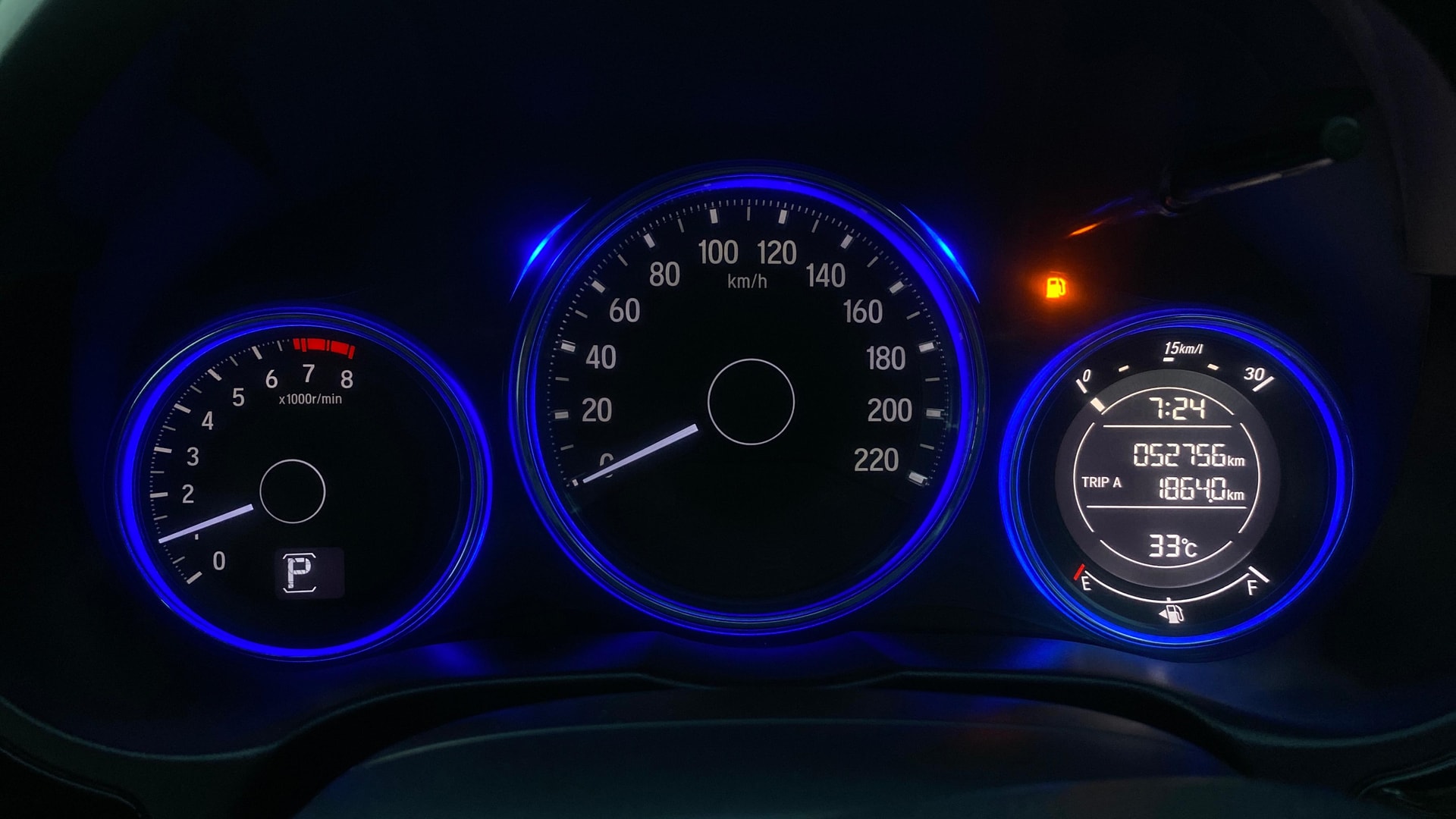 View 2014 Honda City ZX MT Diesel Anniversary Edition Image 21 Used 2014 Honda City ZX MT Diesel Anniversary Edition Image 21