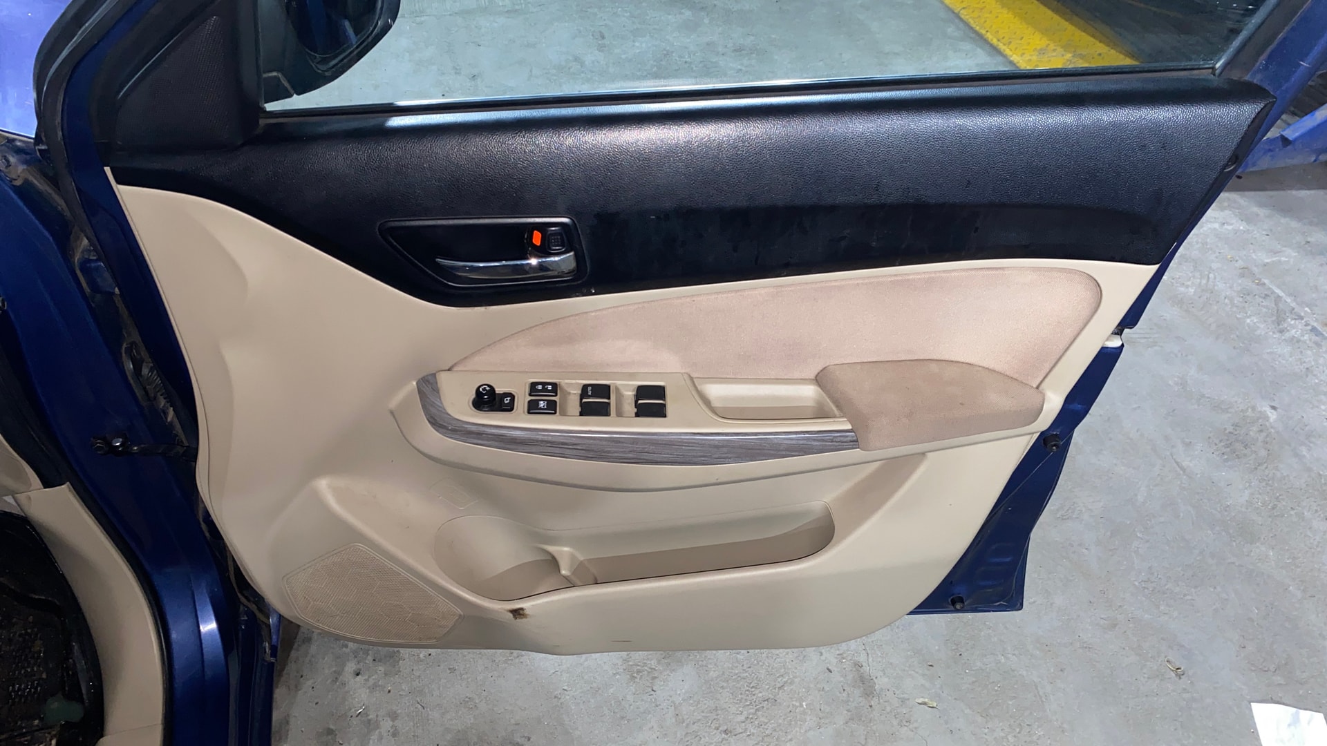 View 2021 Maruti Suzuki 1000 Base Variant Image 34 Used 2021 Maruti Suzuki 1000 Base Variant Image 34