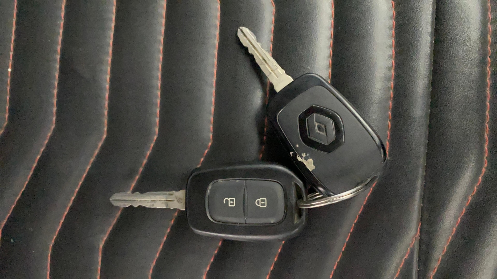 View 2022 Renault Kiger RXL MT Image 26 Used 2022 Renault Kiger RXL MT Image 26