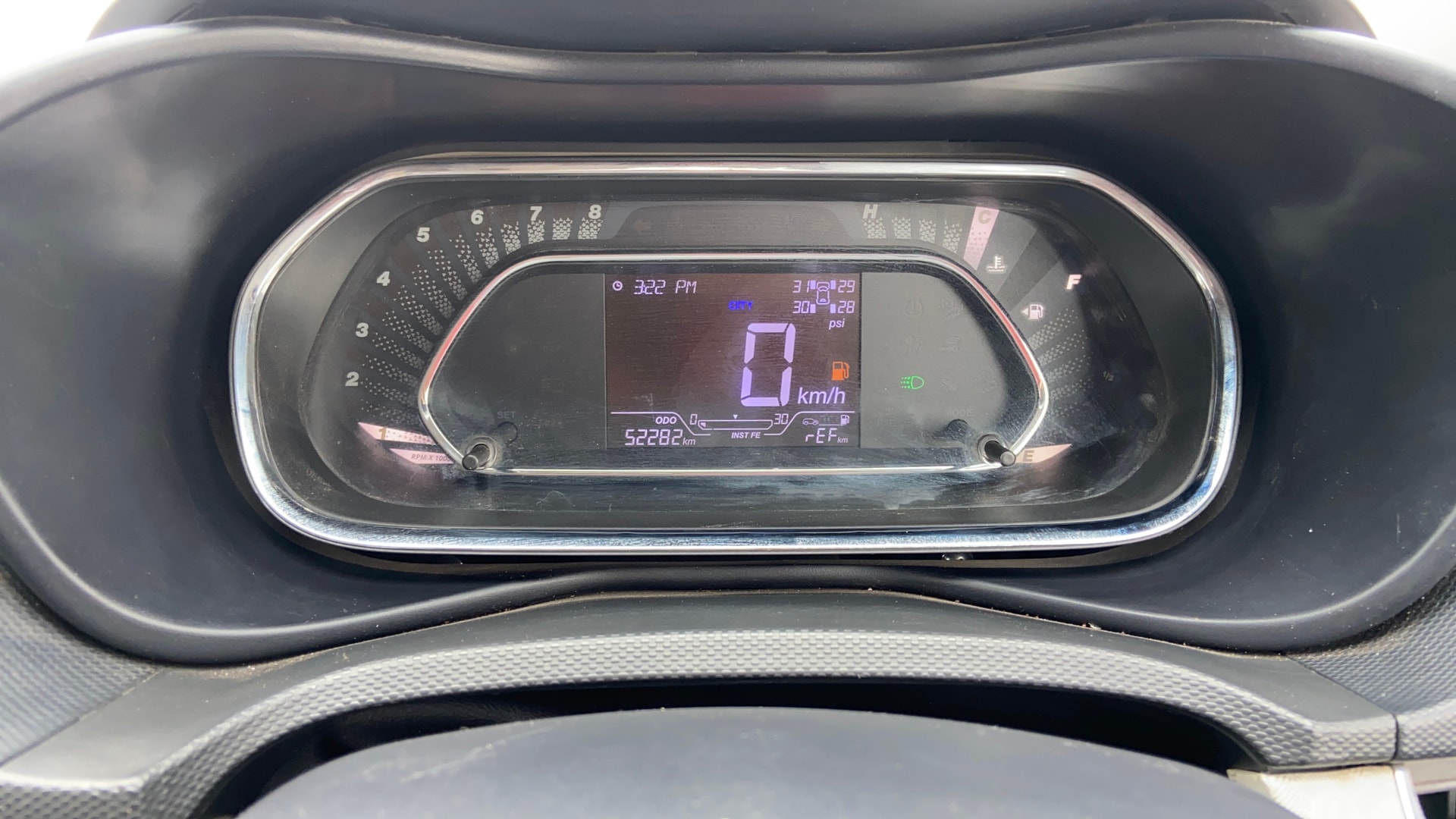 View 2022 Tata Nexon Revotron XE Image 37 Used 2022 Tata Nexon Revotron XE Image 37