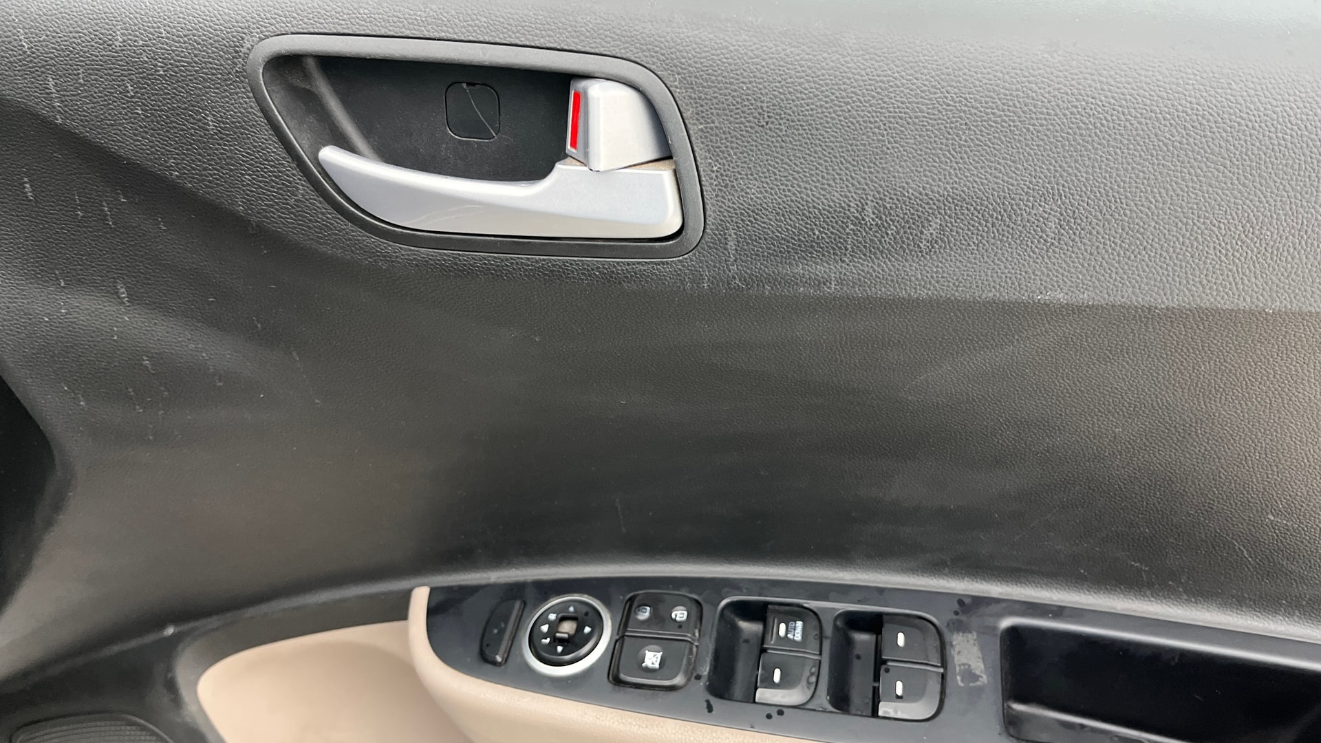 Used 2017 Hyundai Grand i10 Used 2017 Hyundai Grand i10
