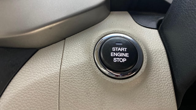 View Mahindra XUV300 Image 41 Used Mahindra XUV300 Image 41