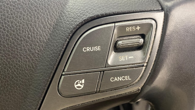 View Hyundai Santa Fe Image 3 Used Hyundai Santa Fe Image 3