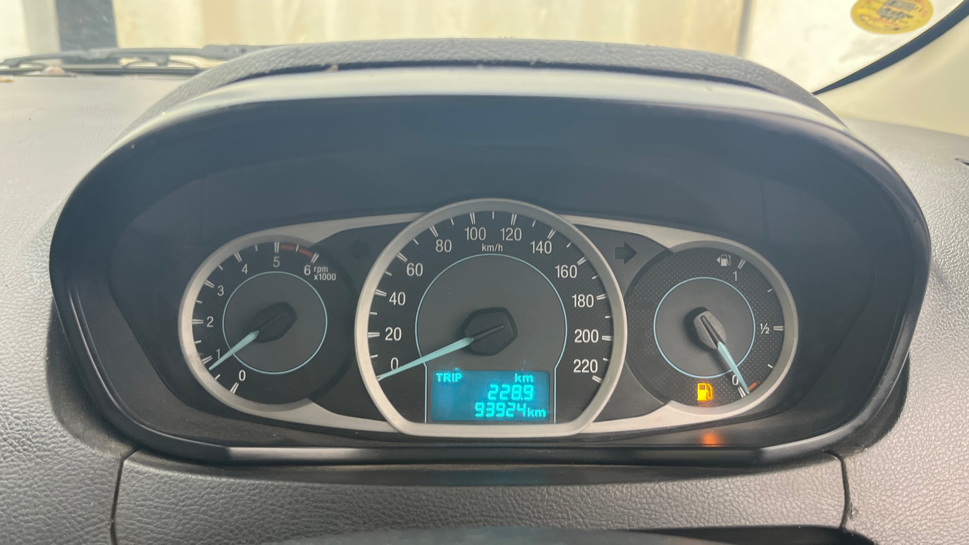 View 2017 Ford Figo Aspire 1.2P Ambiente MT BS IV Image 34 Used 2017 Ford Figo Aspire 1.2P Ambiente MT BS IV Image 34