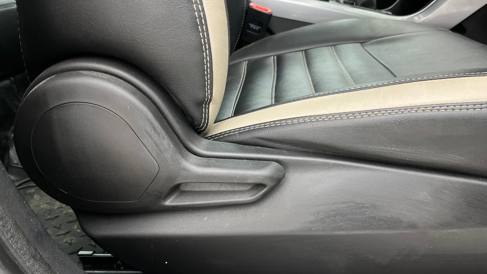 View 2020 Tata Nexon Revotron XM Image 18 Used 2020 Tata Nexon Revotron XM Image 18