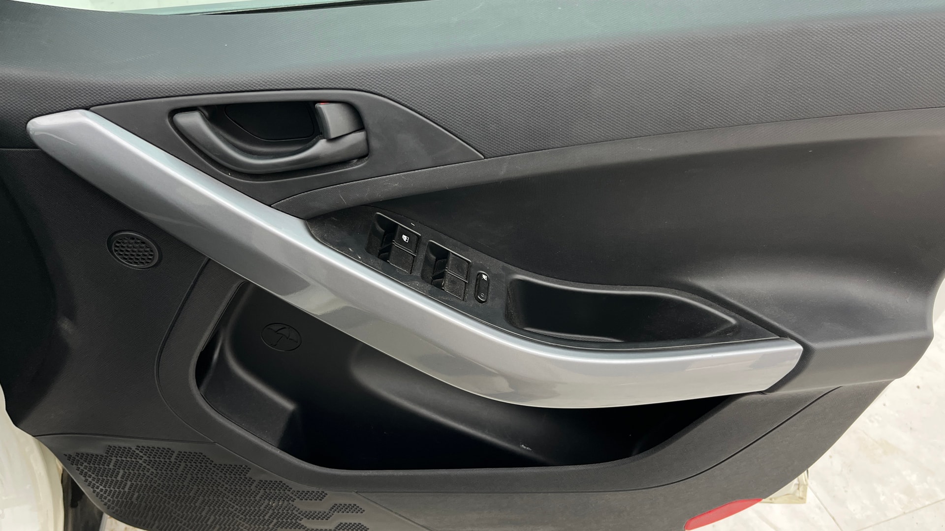 View 2020 Tata Nexon Revotron XM Image 32 Used 2020 Tata Nexon Revotron XM Image 32