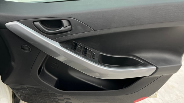 View Tata Nexon Image 32 Used Tata Nexon Image 32