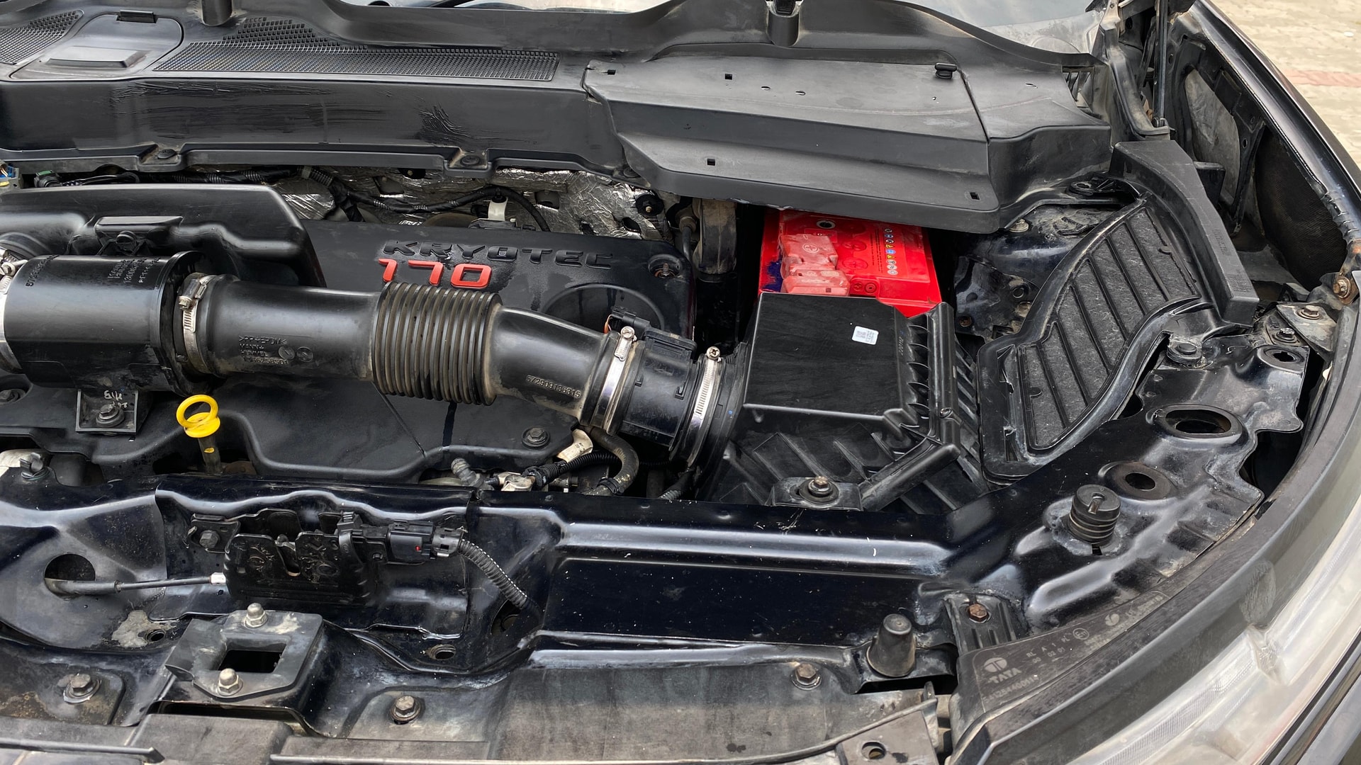 View 2022 Tata Safari XT Plus Image 30 Used 2022 Tata Safari XT Plus Image 30