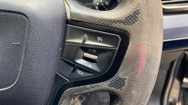 View Tata Safari Image 3 Used Tata Safari Image 3