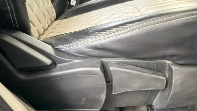 View Renault Triber Image 19 Used Renault Triber Image 19