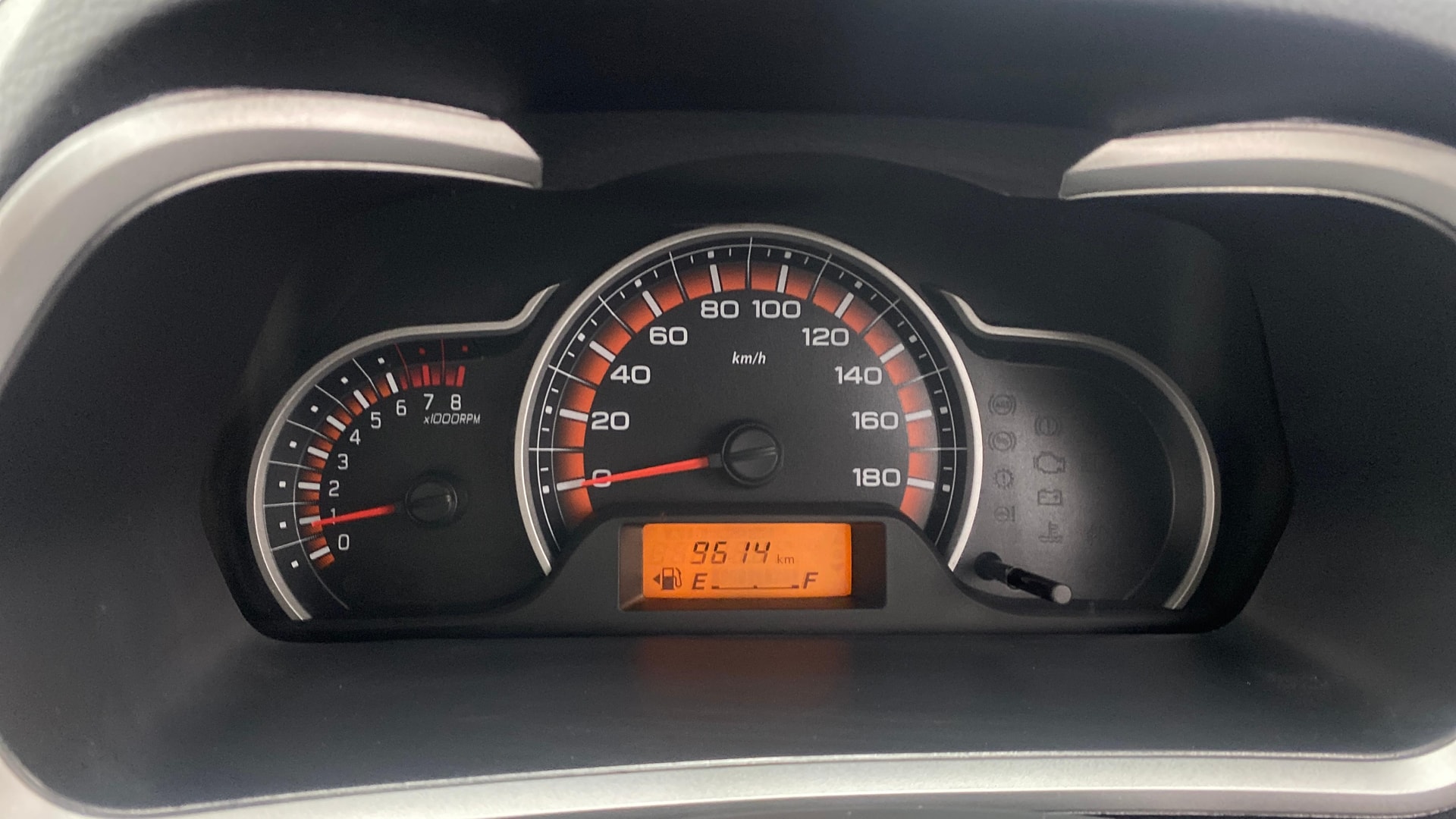 View 2019 Maruti Suzuki Alto K10 LX Image 33 Used 2019 Maruti Suzuki Alto K10 LX Image 33
