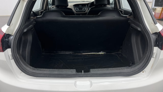 View Hyundai Elite i20 Image 10 Used Hyundai Elite i20 Image 10