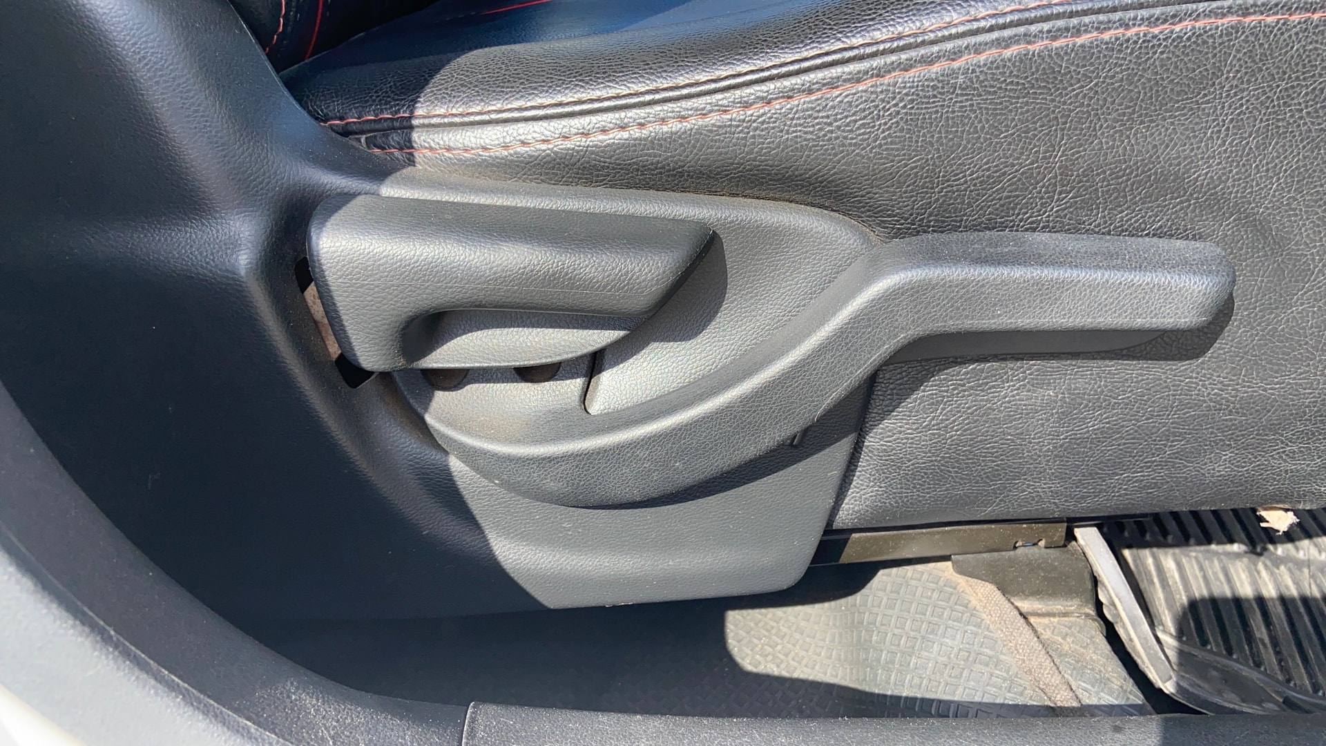 View 2016 Honda BR-V E Diesel Image 19 Used 2016 Honda BR-V E Diesel Image 19