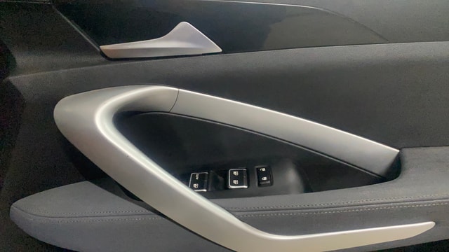 View MG Hector Image 41 Used MG Hector Image 41