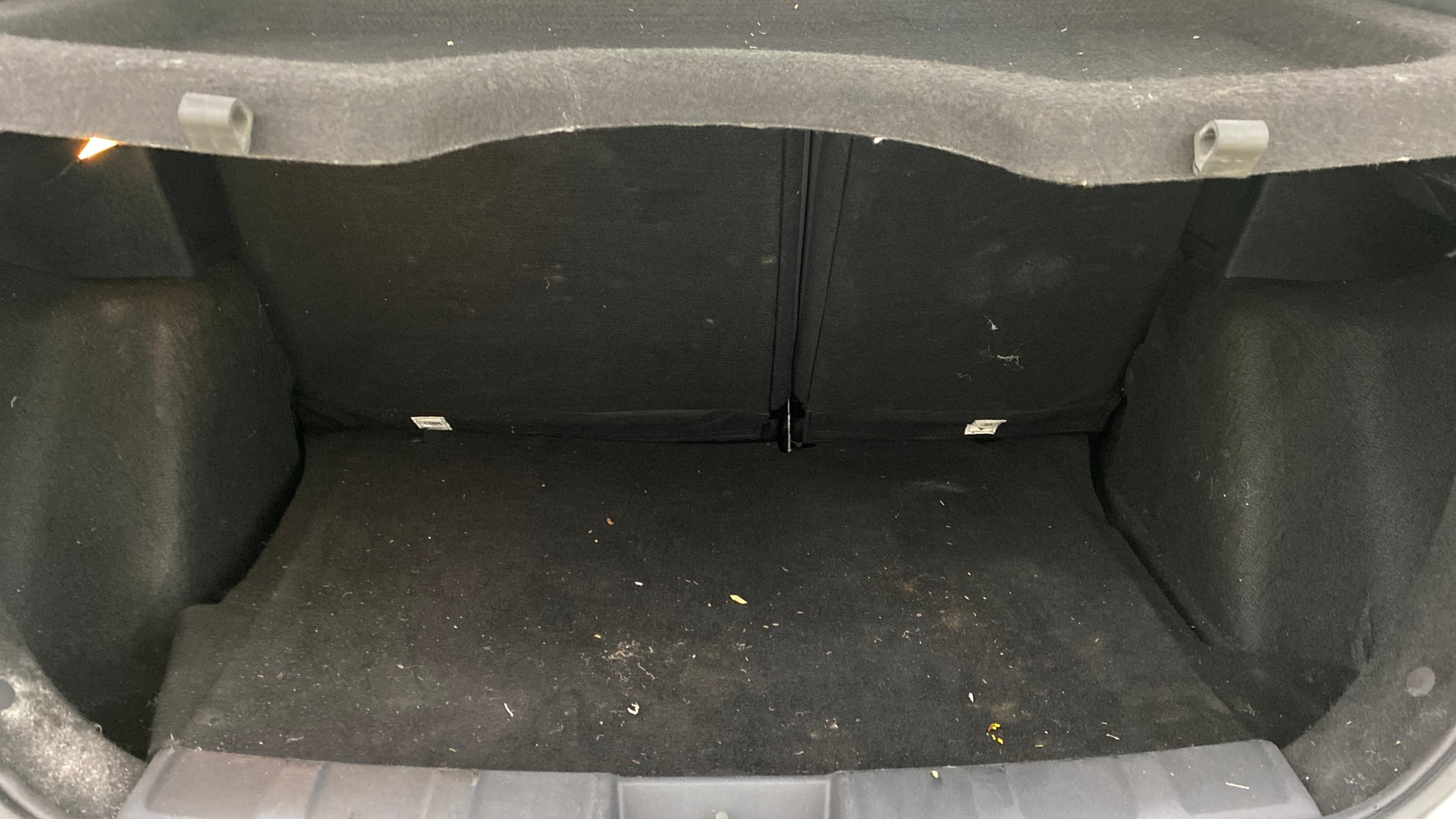 View 2021 Tata Nexon Revotron XE Image 10 Used 2021 Tata Nexon Revotron XE Image 10