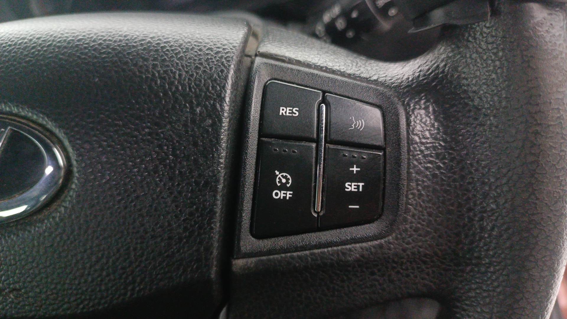 View 2021 Mahindra Thar AX Standard Manual Soft Top 6 Seater Image 3 Used 2021 Mahindra Thar AX Standard Manual Soft Top 6 Seater Image 3