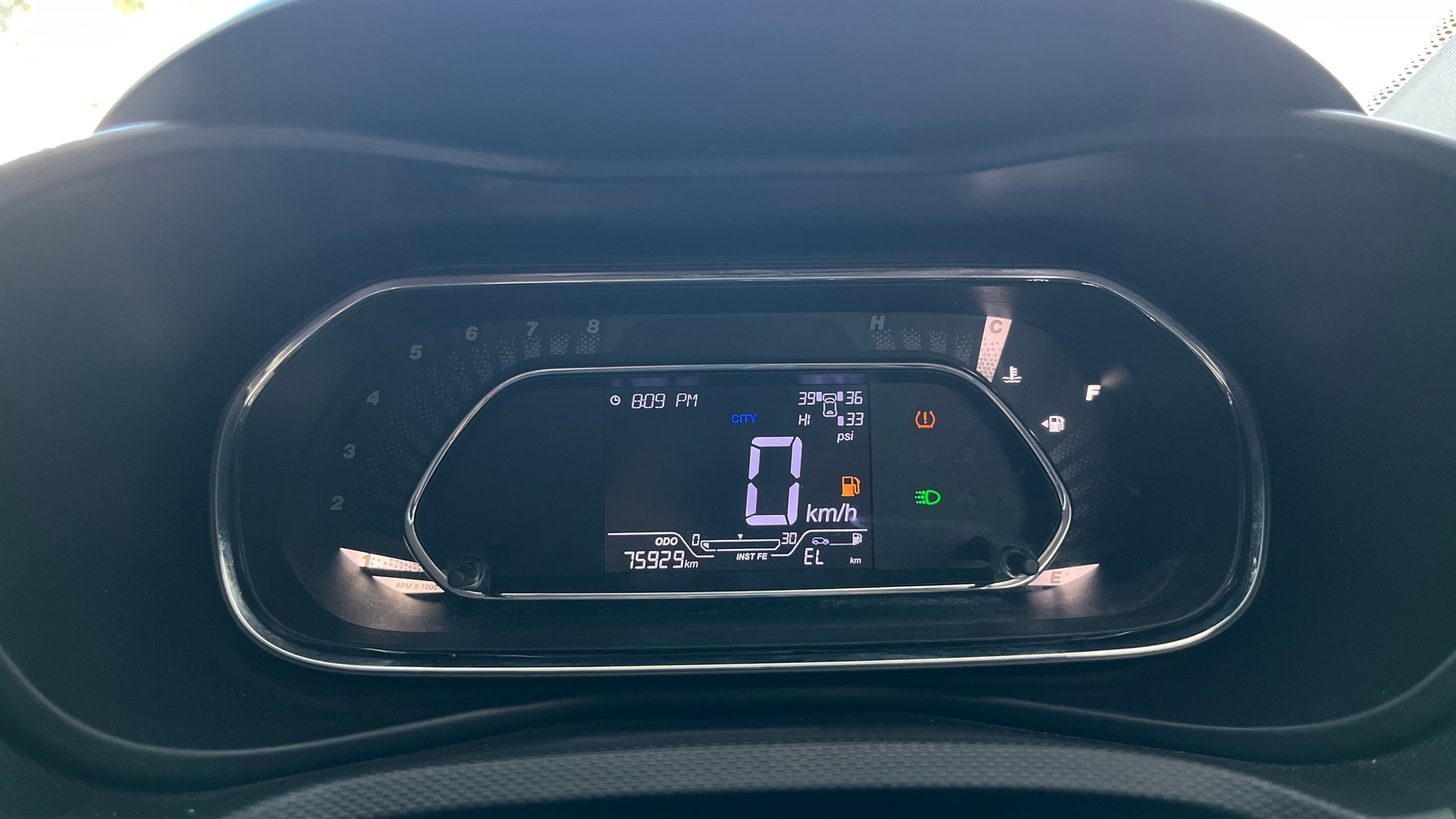 View 2022 Tata Nexon Revotron XE Image 21 Used 2022 Tata Nexon Revotron XE Image 21