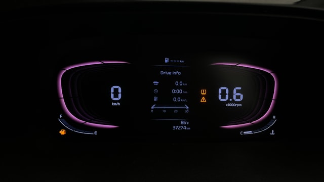 View Kia Carens Image 22 Used Kia Carens Image 22