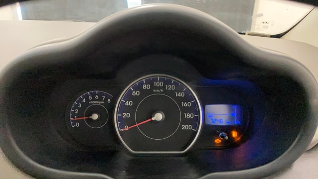 View Hyundai i10 Image 33 Used Hyundai i10 Image 33