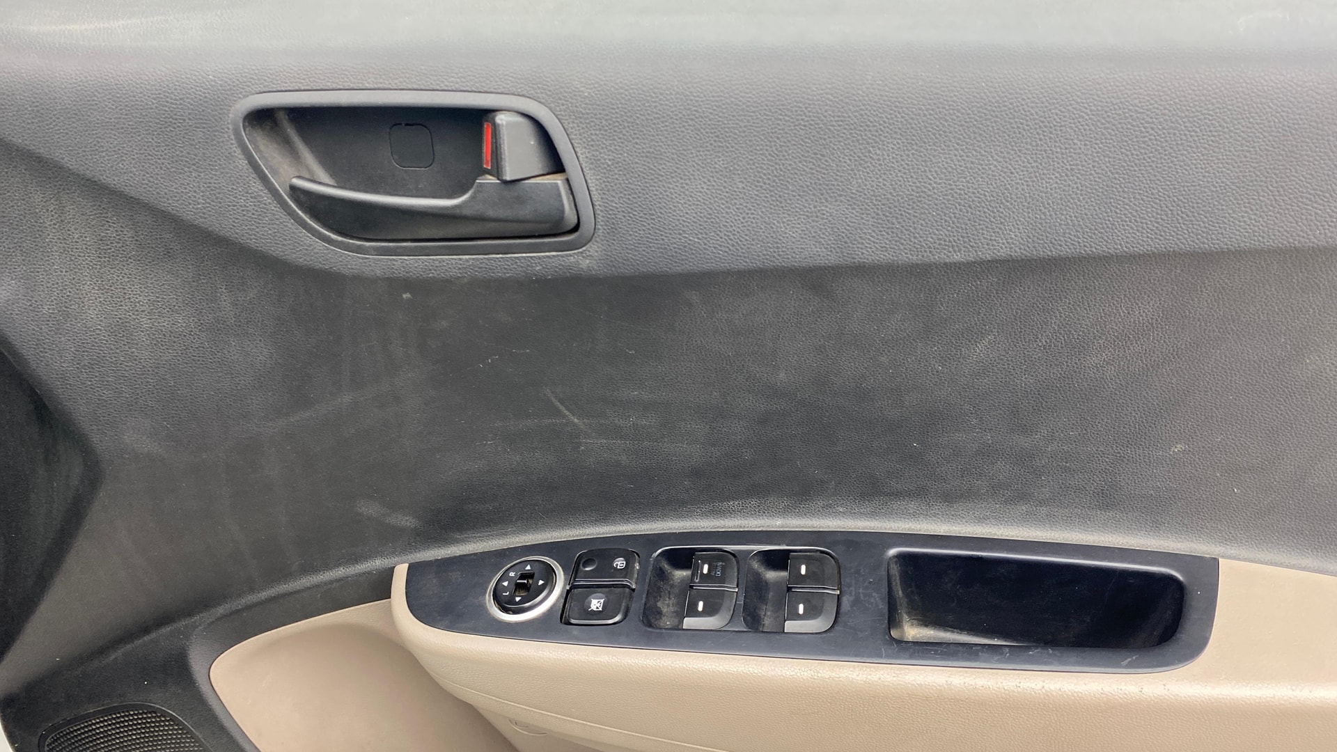 View 2017 Hyundai Grand i10 Magna 1.2 Kappa VTVT Image 33 Used 2017 Hyundai Grand i10 Magna 1.2 Kappa VTVT Image 33