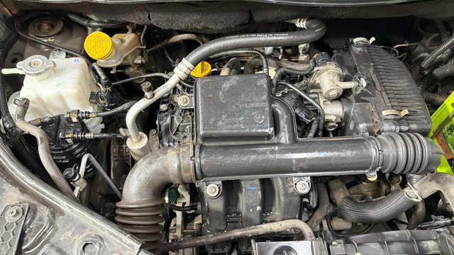 View Nissan Magnite Image 25 Used Nissan Magnite Image 25
