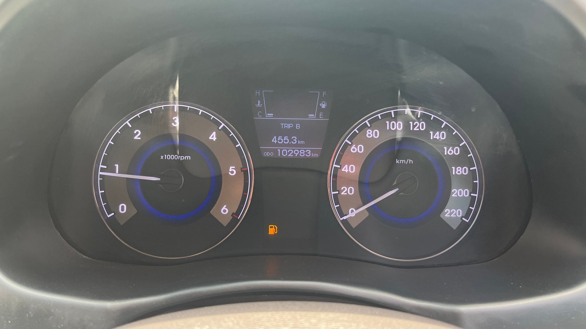 View 2014 Hyundai Fluidic Verna 1.6 CRDI SX Image 34 Used 2014 Hyundai Fluidic Verna 1.6 CRDI SX Image 34