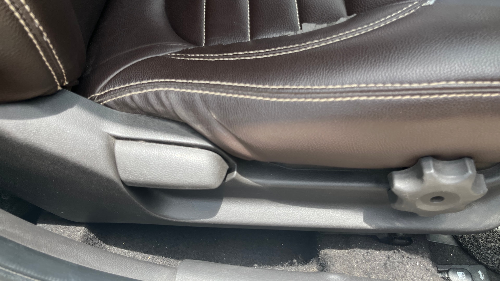 View 2014 Hyundai Fluidic Verna 1.6 CRDI SX Image 18 Used 2014 Hyundai Fluidic Verna 1.6 CRDI SX Image 18