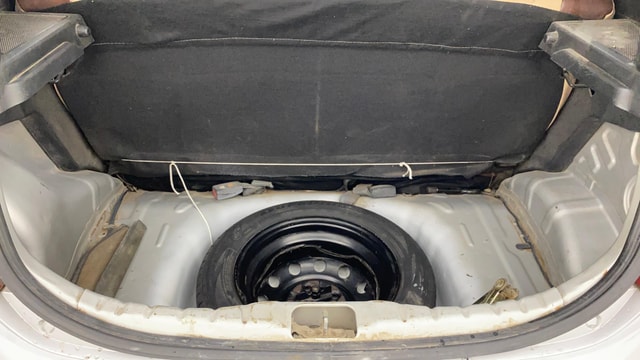 View Hyundai EON Image 6 Used Hyundai EON Image 6