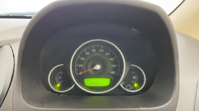 View Hyundai EON Image 19 Used Hyundai EON Image 19