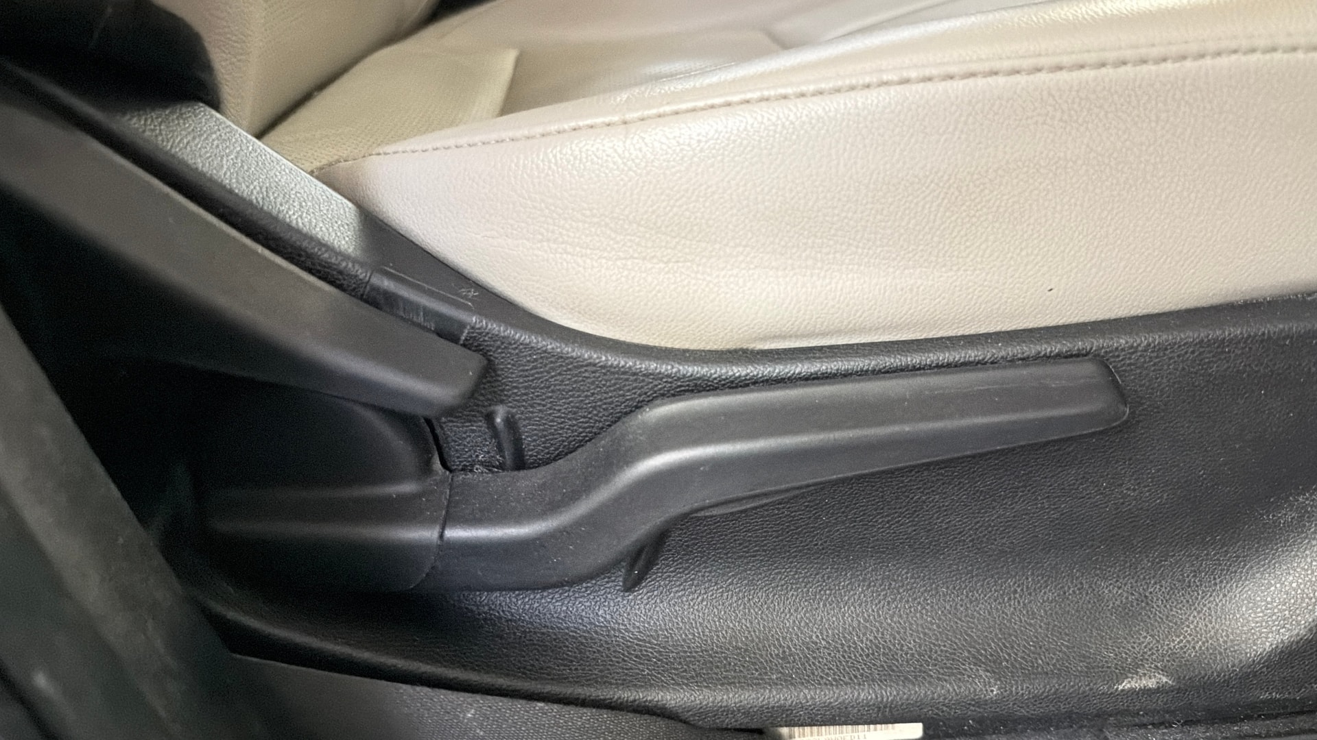 View 2022 Honda City ZX CVT Image 19 Used 2022 Honda City ZX CVT Image 19