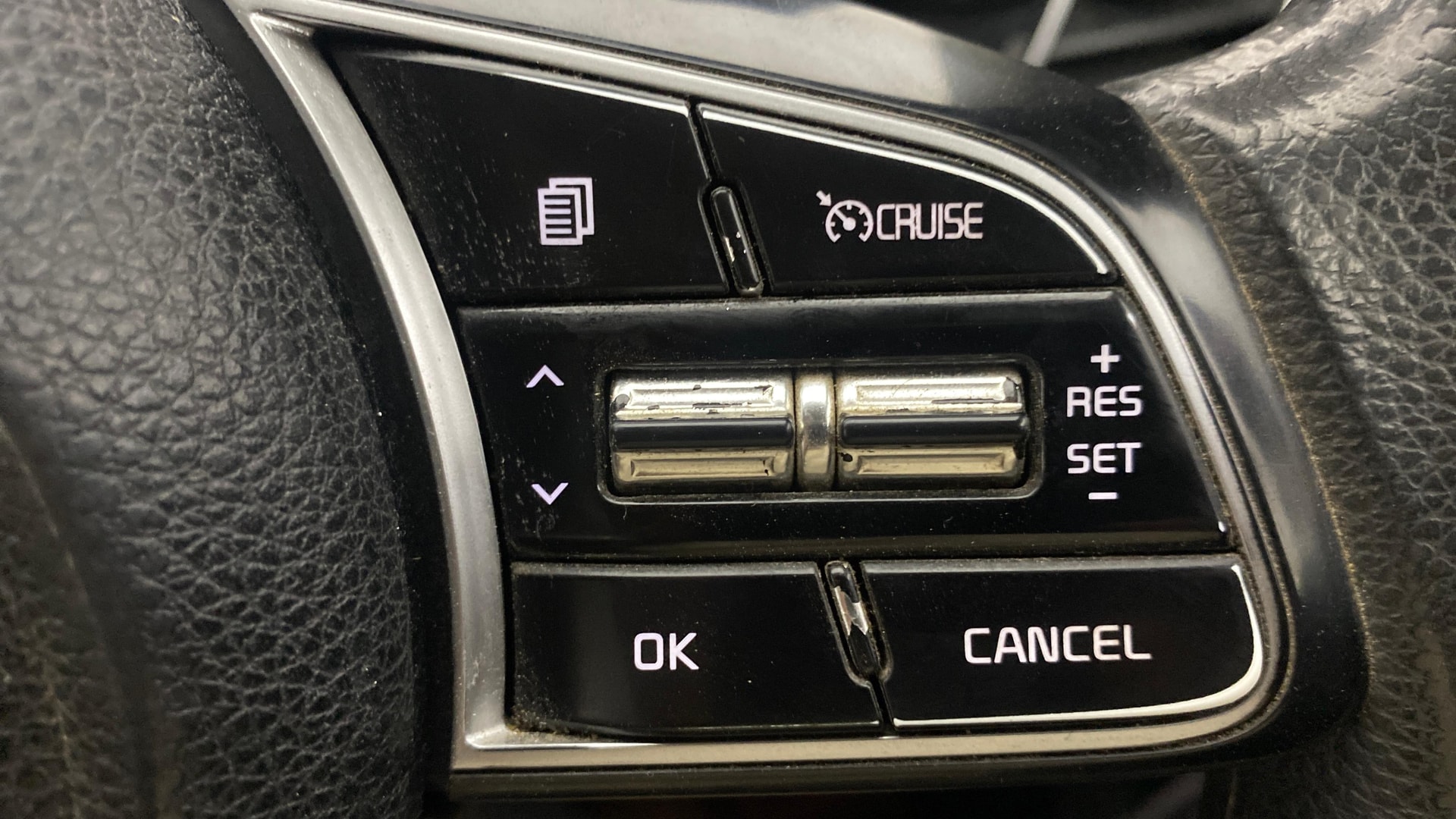 View 2021 Kia Seltos HTK Plus Diesel Image 3 Used 2021 Kia Seltos HTK Plus Diesel Image 3