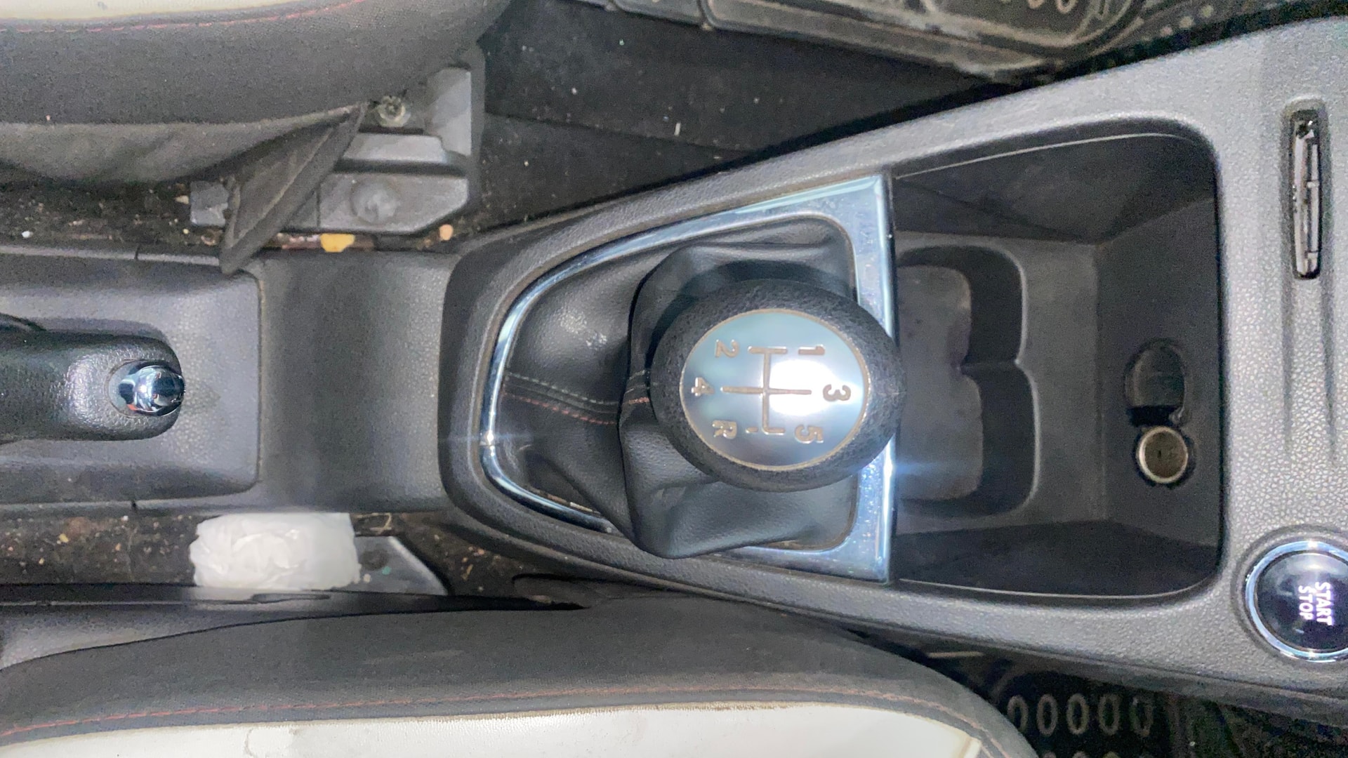 View 2018 Renault Captur RXT Mono Petrol Image 42 Used 2018 Renault Captur RXT Mono Petrol Image 42