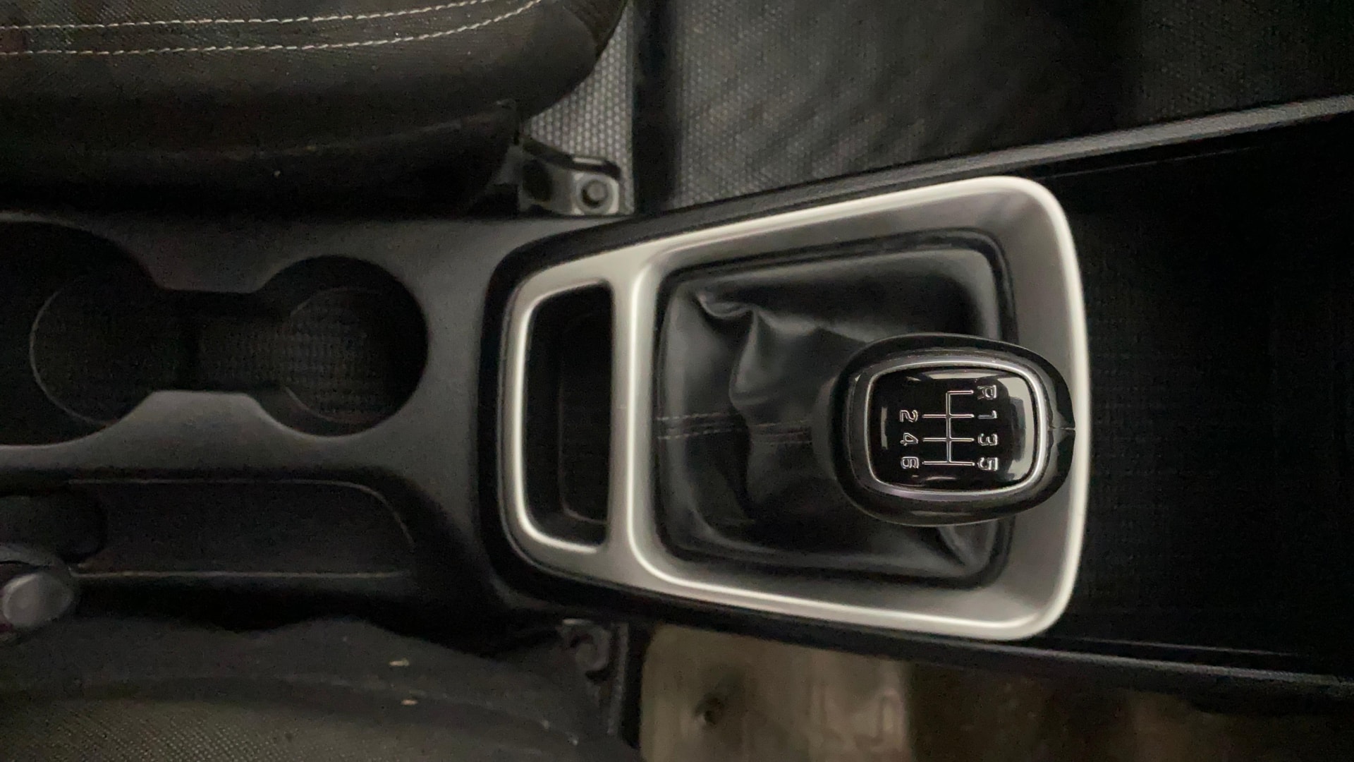 View 2019 Hyundai Venue SX 1.0 Petrol Image 39 Used 2019 Hyundai Venue SX 1.0 Petrol Image 39