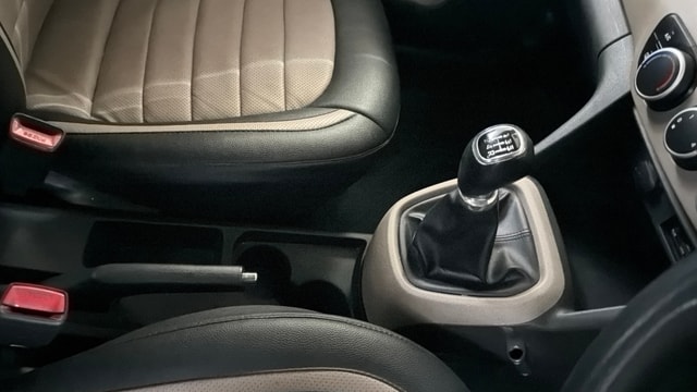 View Hyundai Grand i10 Image 37 Used Hyundai Grand i10 Image 37