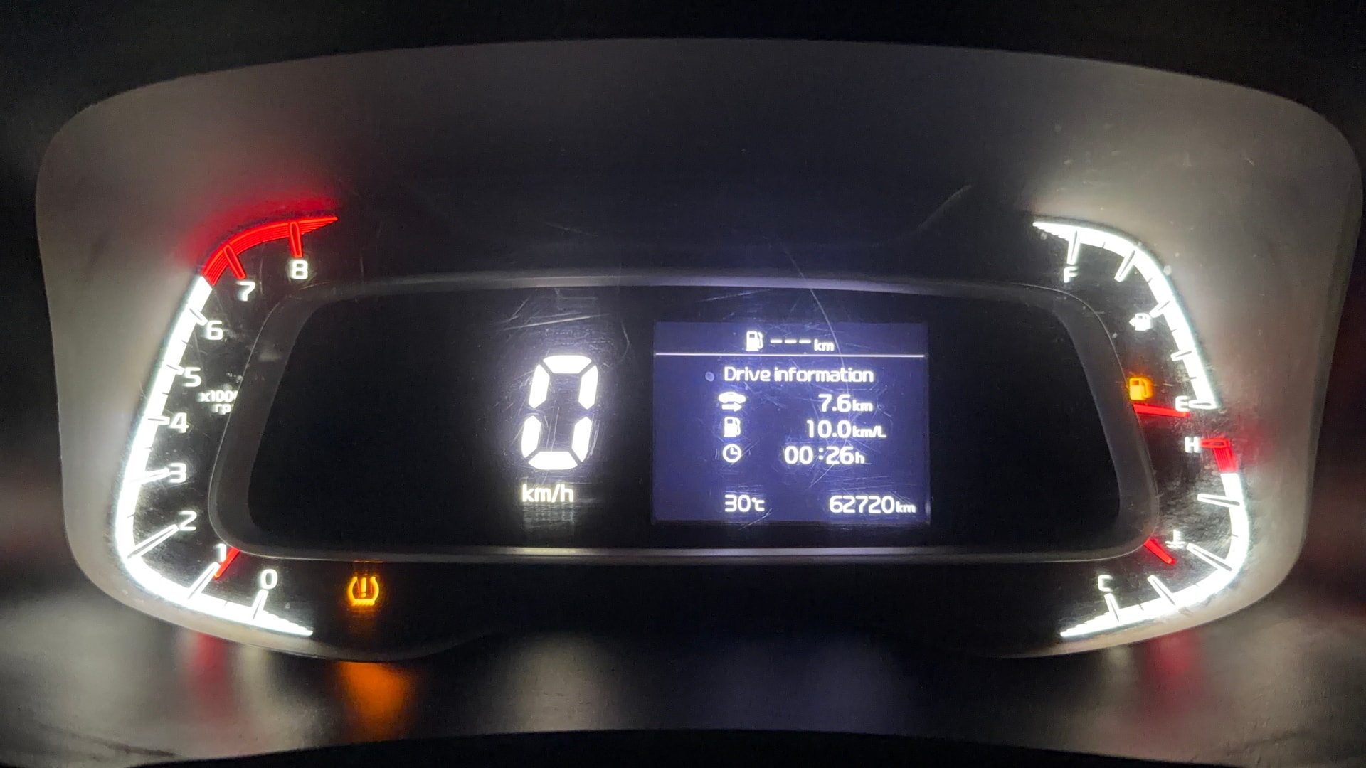 View 2023 Kia Sonet HTE Petrol Image 34 Used 2023 Kia Sonet HTE Petrol Image 34