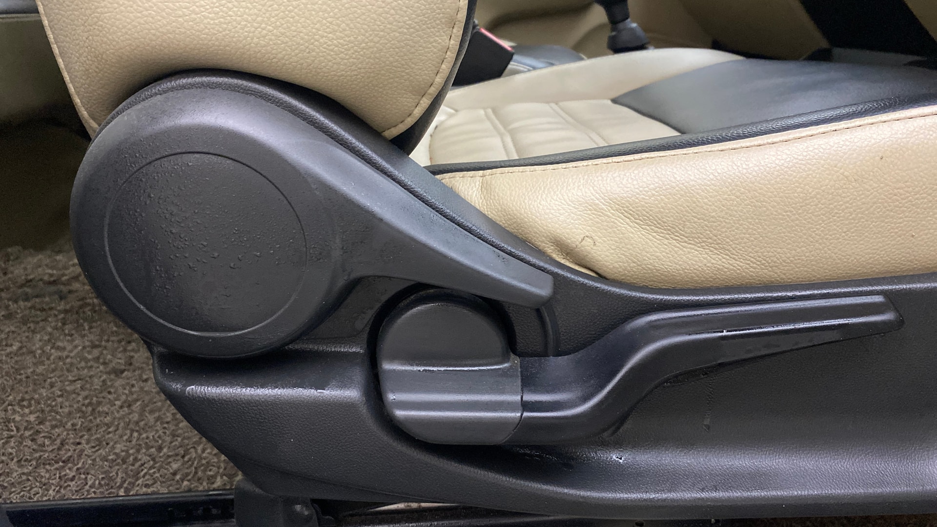View 2018 Honda Amaze E MT Petrol BS IV Image 18 Used 2018 Honda Amaze E MT Petrol BS IV Image 18