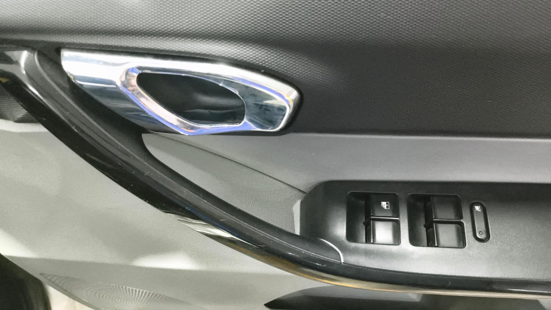 View 2020 Tata Tiago Revotorq XB Image 38 Used 2020 Tata Tiago Revotorq XB Image 38