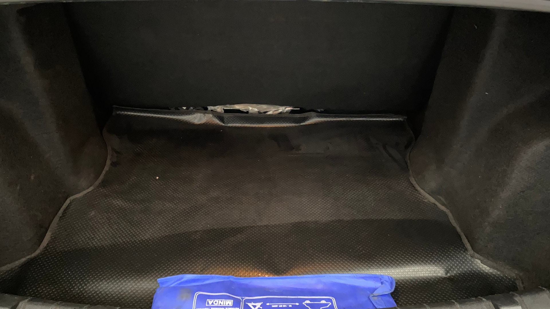 View 2019 Tata Tigor XE Diesel Image 10 Used 2019 Tata Tigor XE Diesel Image 10