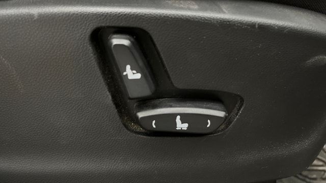 View MG Hector Image 11 Used MG Hector Image 11