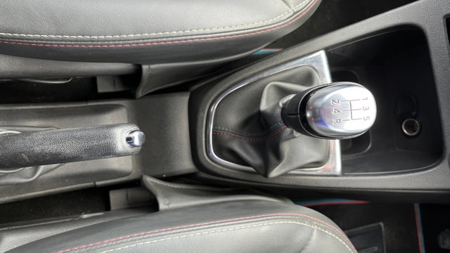 View Renault Captur Image 40 Used Renault Captur Image 40
