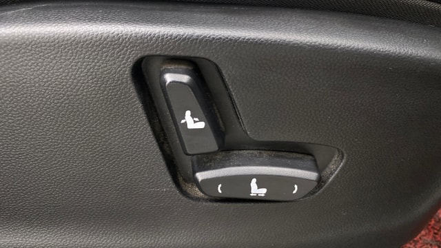 View MG Hector Image 19 Used MG Hector Image 19