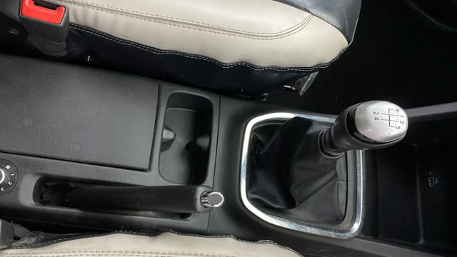 View Renault Triber Image 39 Used Renault Triber Image 39