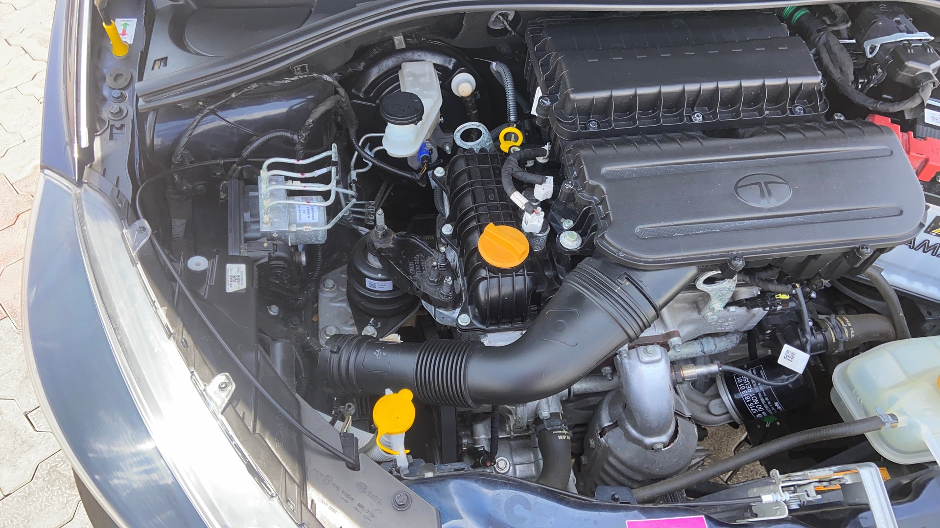 Used 2025 Tata Tiago Used 2025 Tata Tiago
