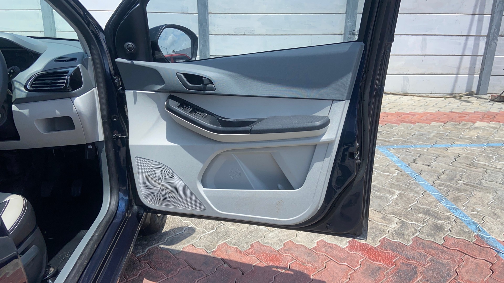 Used 2025 Tata Tiago Used 2025 Tata Tiago