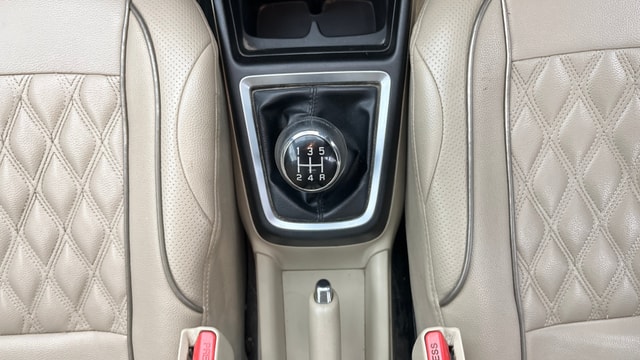 View Maruti Suzuki 1000 Image 37 Used Maruti Suzuki 1000 Image 37